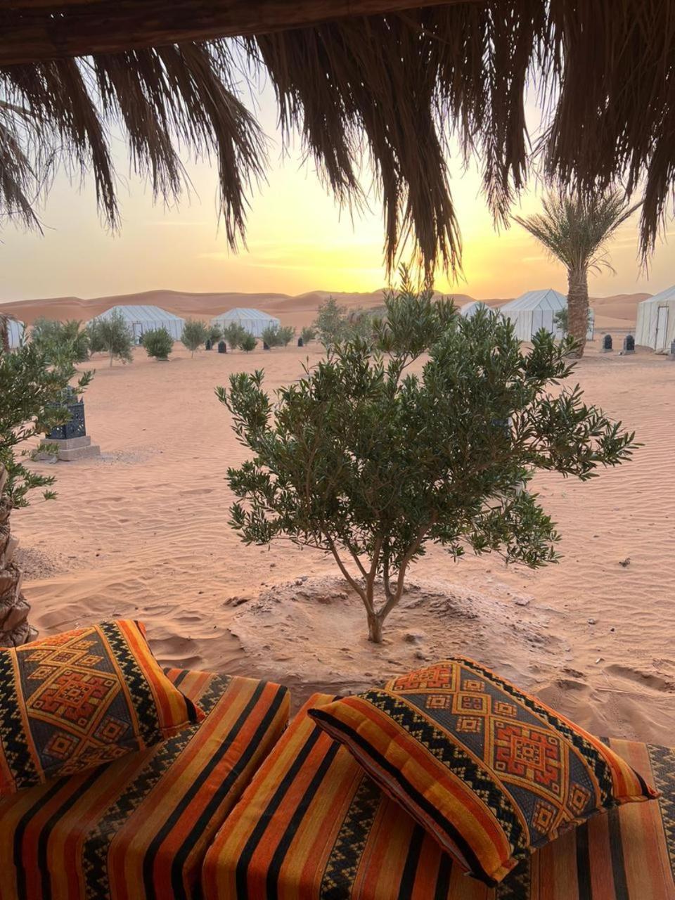 Starlit Camp Hotel Merzouga Buitenkant foto